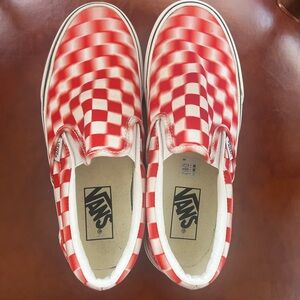 Vans “blur check” classic slip on shoes